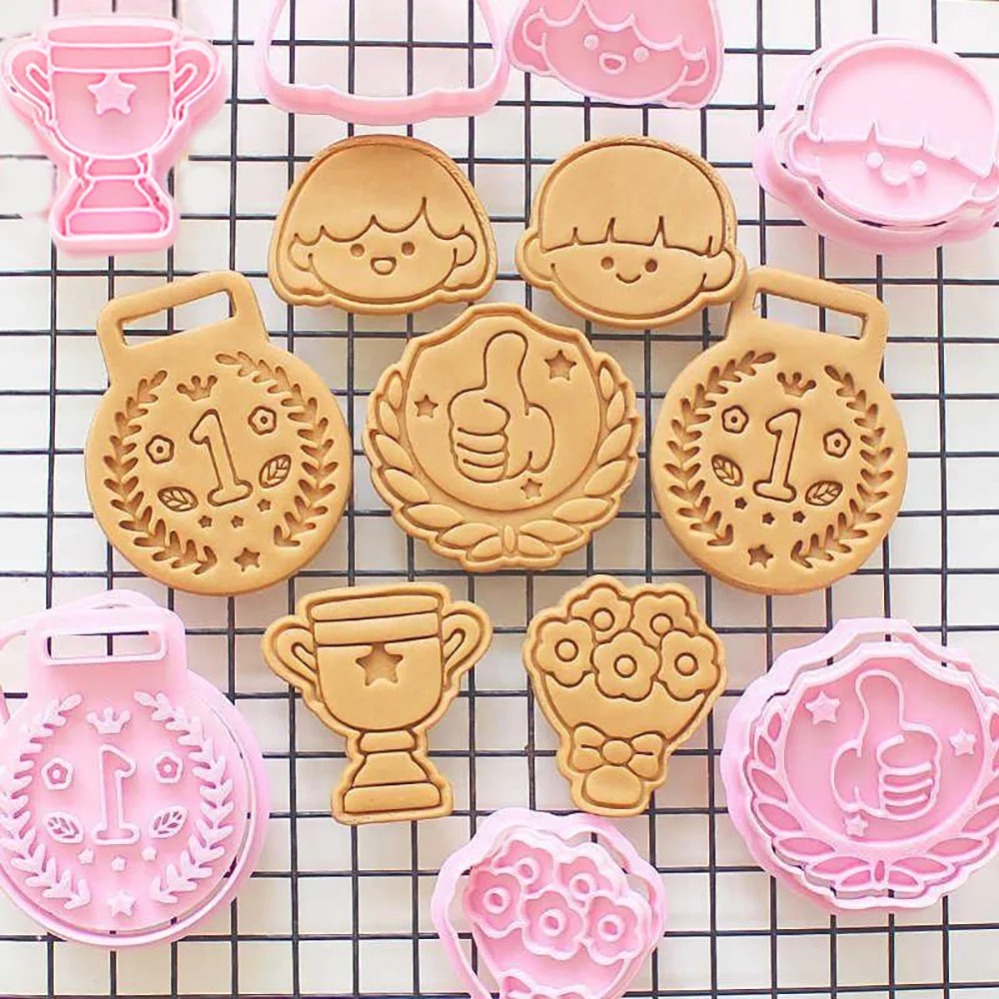 Kitchen Baking Products - Medals Trophies Cookie Cutters Cartoon Cake
