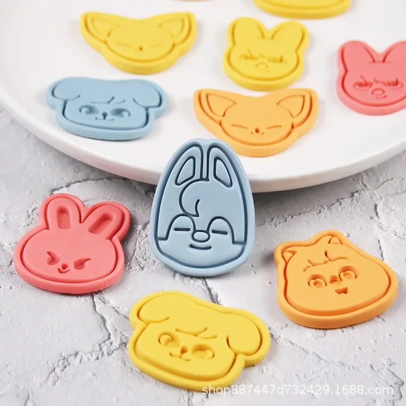 Anime S-Stray K-Kids Images Co - đánh giá và giá Kitchen Baking Cookies